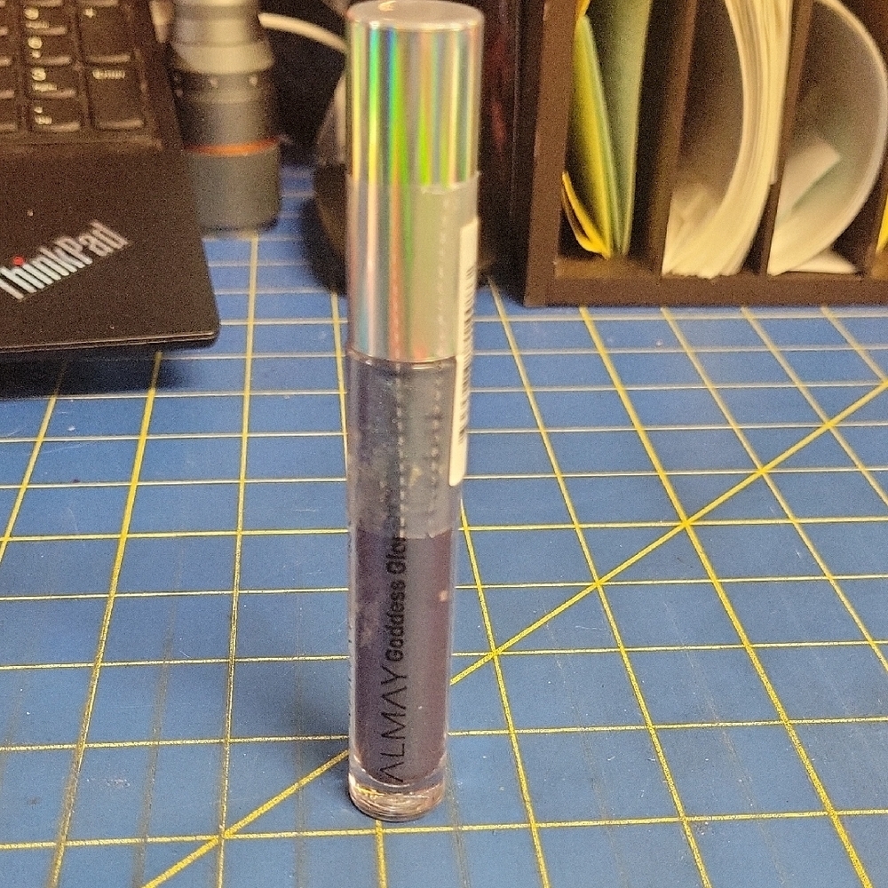 Almay Iridescent Lip Gloss 800 Ethereal New Sealed Tube